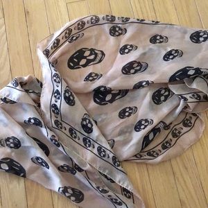 Alexander McQueen Skull Scarf